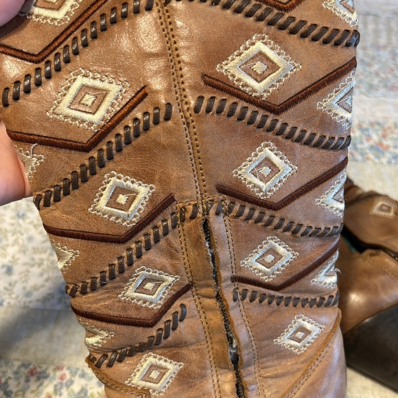 Nwot Aztec boots cowgirl corral - Picture 3 of 6